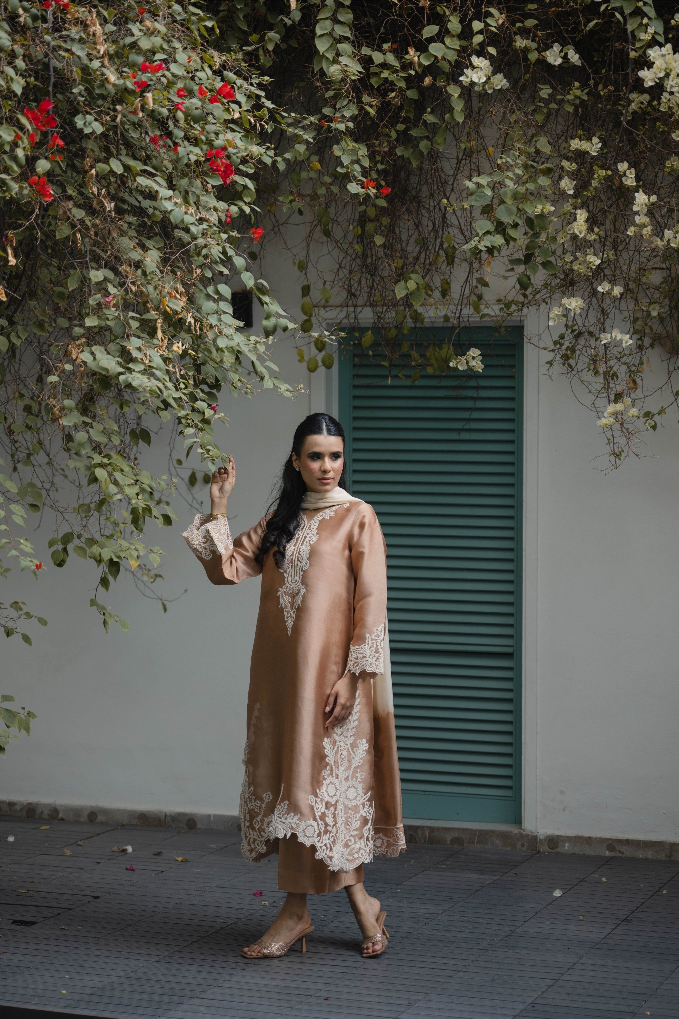 Beige Rose 3PC