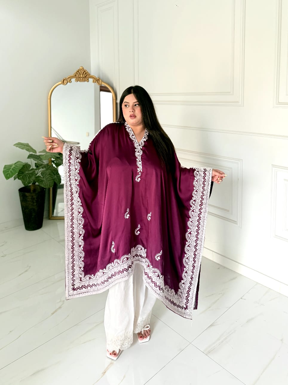 Aubergine Cape